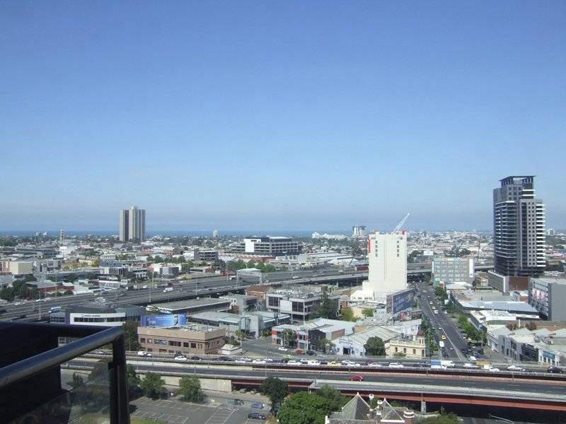 City Tower 17th floor, 183 City Rd: You Will Be Impressed! Picture 3