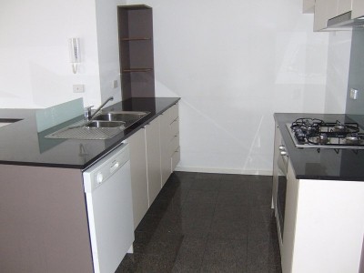 City Tower 28th floor, 183 City Rd: Trendy Southbank On Your Doorstep! L/B Picture