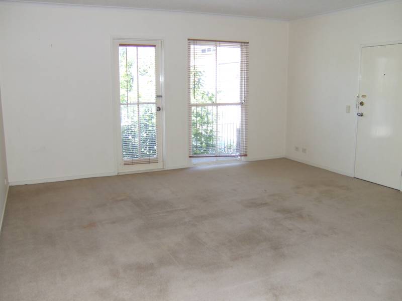 City View Gardens, 96 Dodds St: Make The Move To Southbank! Picture 3