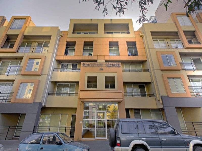 Flagstaff Square, 28 Jeffcott St: Impressive Double Storey Apartment! Picture 1