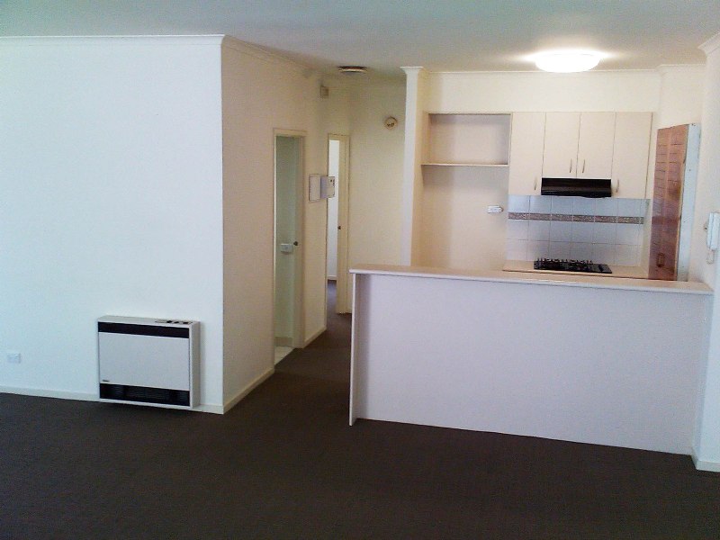 Lygon Gardens Ground floor, 1066 Lygon St: Its All About Location! L/B Picture 1