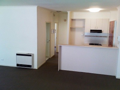 Lygon Gardens Ground floor, 1066 Lygon St: Its All About Location! L/B Picture