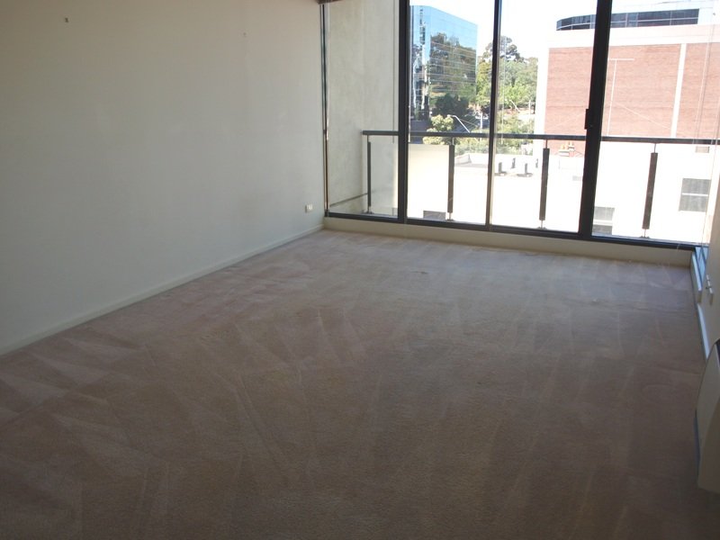 Melbourne Condos 4th floor, 148 Wells St: Modern And Spacious! Picture 3