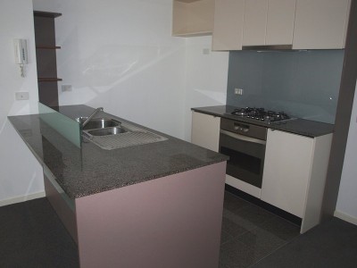 Melbourne Tower 13th floor, 173 City Rd: Functional Style! Picture