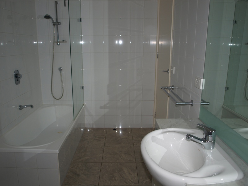 Sentinel 14th floor, 88 Kavanagh St: You'll Love The Style Of This Apartment! Picture 3