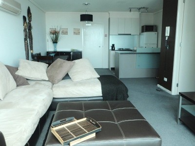 Sentinel 31st floor FULLY FURNISHED, 88 Kavanagh St: Stylish Apartment Sure To Impress! Picture