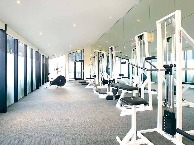 Victoria Tower 12th floor, 100 Kavanagh St: A Must See! Picture 3