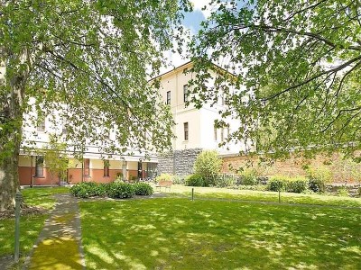 Willsmere, 99 Wiltshire Dr: Your Search Ends Here! Picture