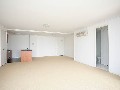 Bright and spacious CBD living Picture