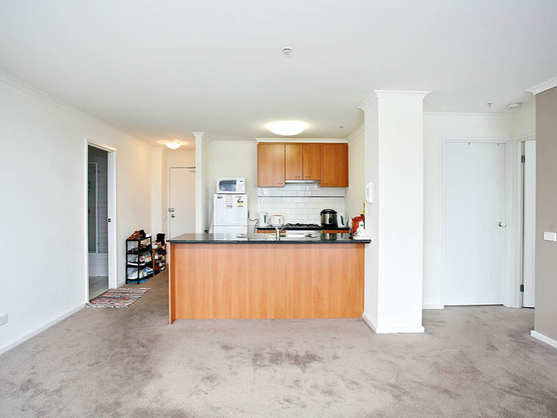 Invest or live in - The choice is yours! Picture 3