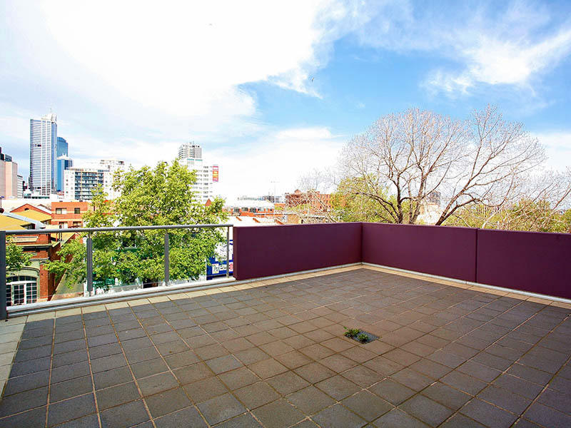 Love entertaining friends and family?
Then this is the one for you! Picture 2