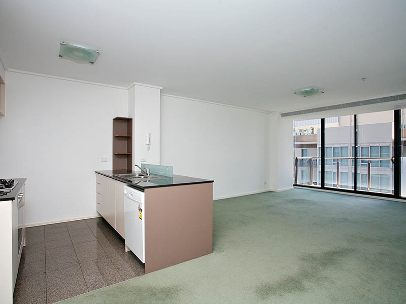 Executive lifestyle and location Picture 2