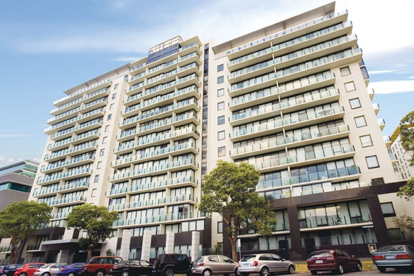 Capri 1st floor, 38 Bank St: Great Location! Picture 2