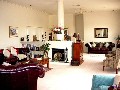 Kew Gardens: Tranquil Estate In Prestigious Kew! Picture