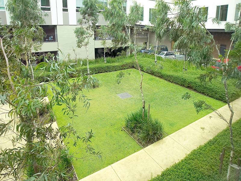 Lygon Gardens, 1066 Lygon St: Space, Style And A Great Location! Picture 2