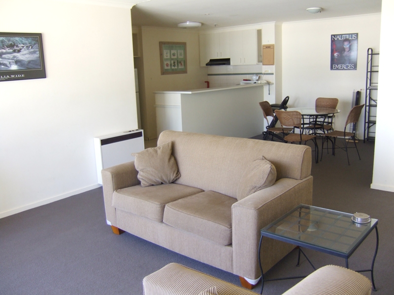 Royal Flagstaff 6th floor FURNISHED, 33 Jeffcott St: Trendy City Lifestyle! Picture 1