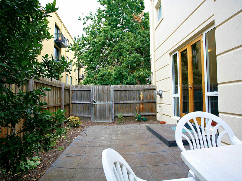 Enjoy the peace & tranquility Picture 3