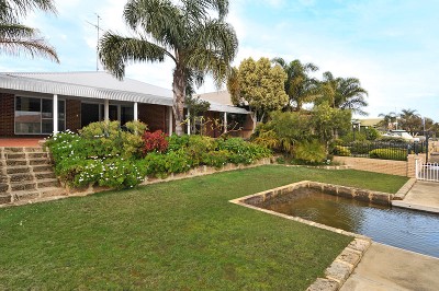 CHRISTMAS SPECIAL - REDUCED TO $590,000 Picture