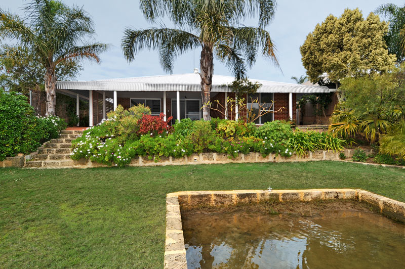 CHRISTMAS SPECIAL - REDUCED TO $590,000 Picture 3