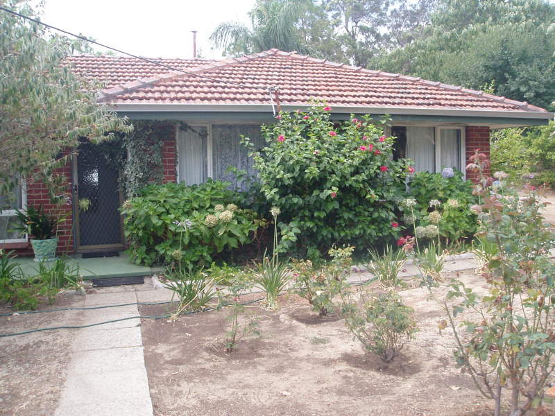 FANTASTIC DEVELOPMENT SITE POTENTIAL Picture 2