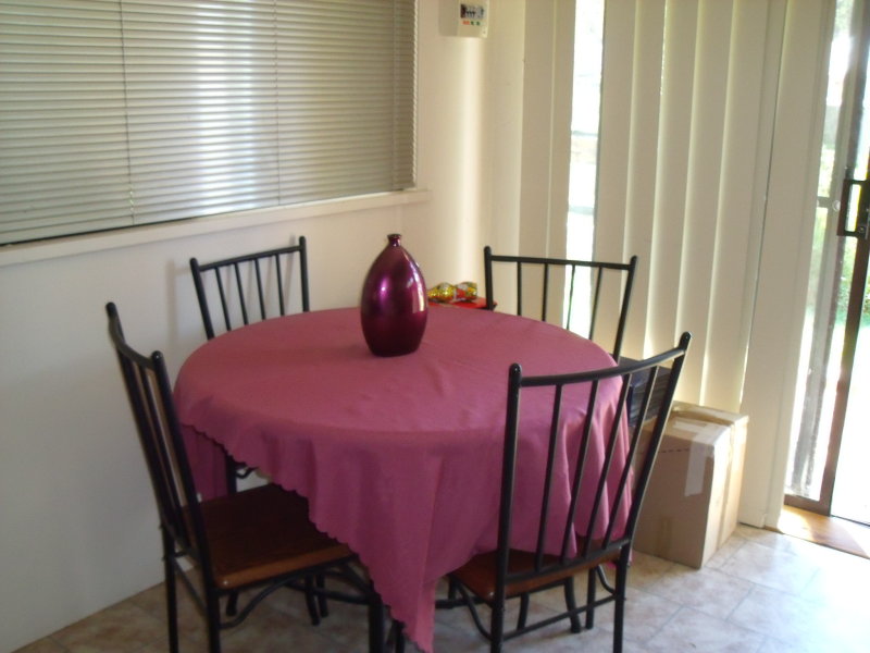 HOME WITH GRANNY FLAT Picture 3