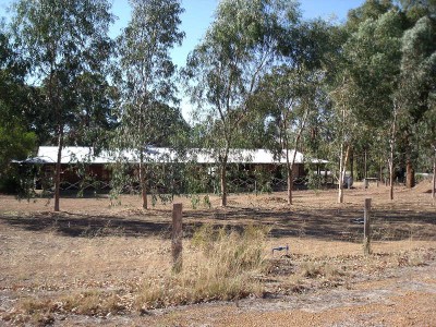 HOME WITH GRANNY FLAT Picture HOME WITH GRANNY FLAT Picture