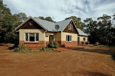 Rustic Hideaway Picture