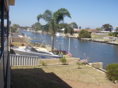 PERFECT HOLIDAYS START HERE Picture