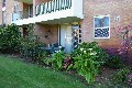 BEAUTIFULLY RENOVATED GROUND LEVEL APARTMENT OVERLOOKING STUNNING GARDENS Picture BEAUTIFULLY RENOVATED GROUND LEVEL APARTMENT OVERLOOKING STUNNING GARDENS Picture