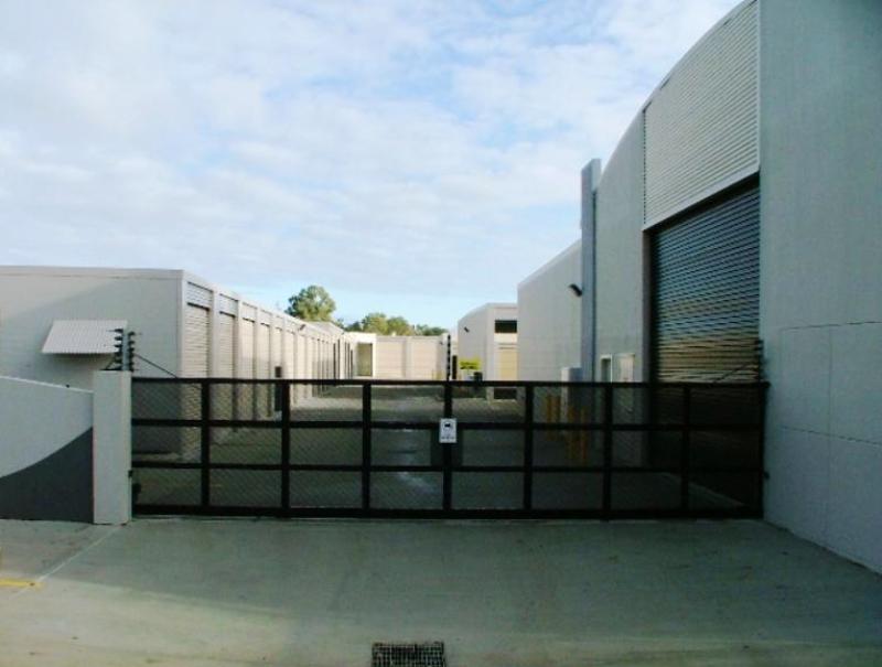 SECURE STRATA STORAGE UNIT Picture 3