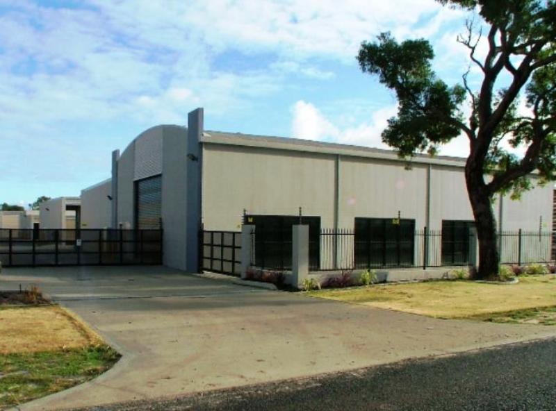 SECURE STRATA STORAGE UNIT Picture 1