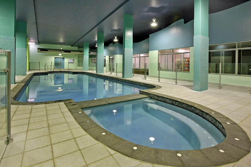 Boutique living in stunning surrounds Picture 2