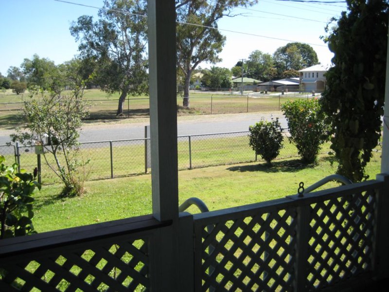 Fairway View - Over 1000m2 Picture 3