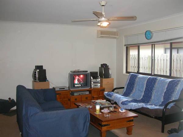 BUY OF THE YEAR!! BARGAIN DUPLEX PAIR Picture 3