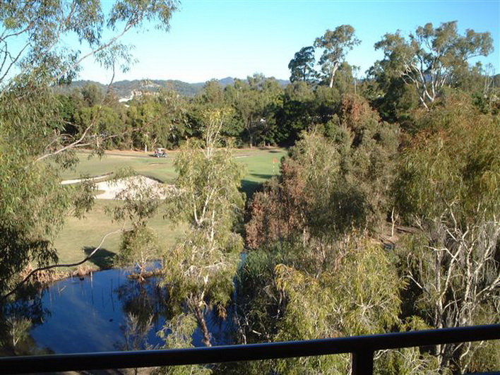 RELAXING GOLF COURSE LIFESTYLE AND OUTLOOK Picture 1