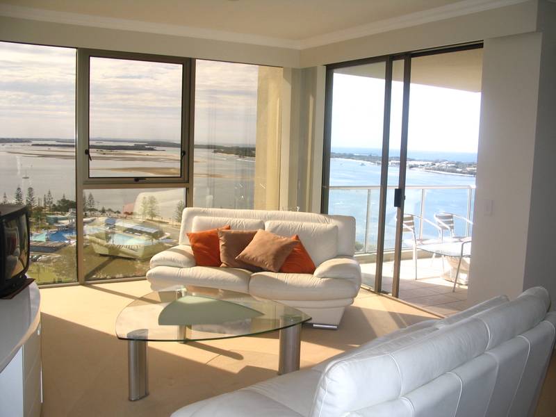 PIVOTAL POINT - BEST NORTH EAST ASPECT Picture 3