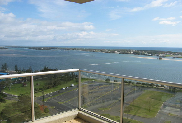 PIVOTAL POINT - BEST NORTH EAST ASPECT Picture 2