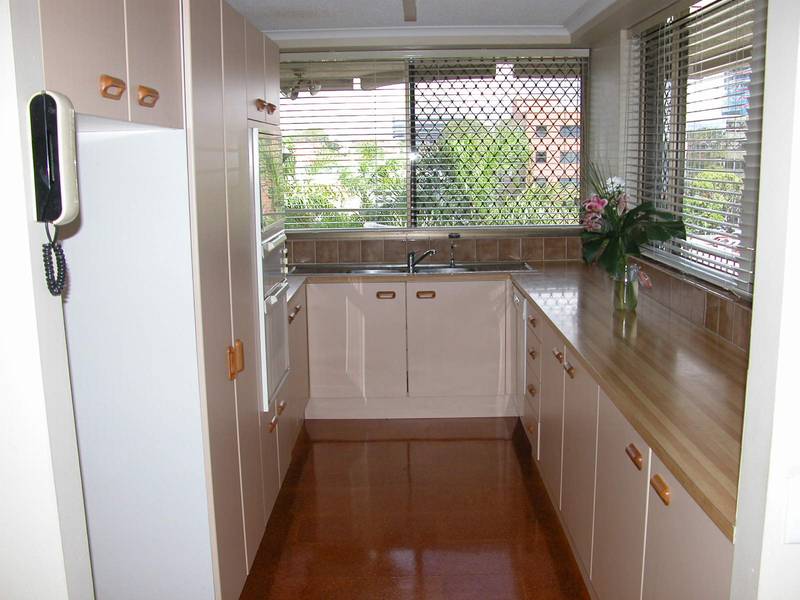 RARE 3 BEDROOM UNIT IN POPULAR 