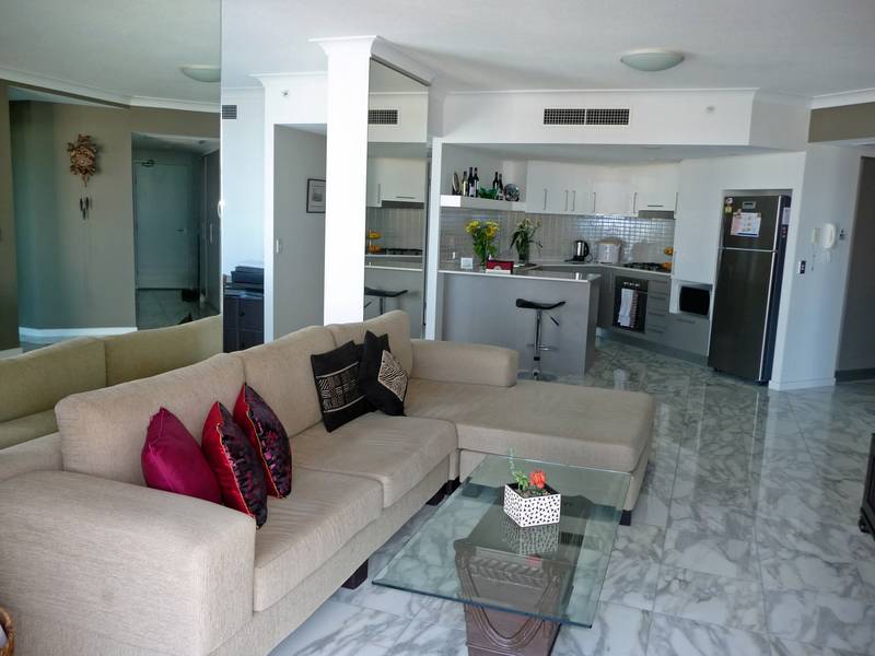 STUNNING!!
ELEGANT!!
SUPERB!! BRILLIANT EX-DISPLAY UNIT. Picture 1