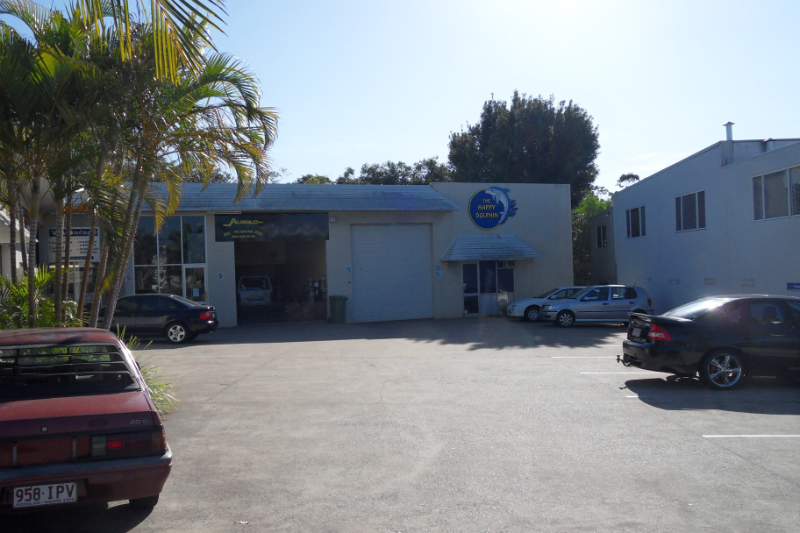 The Best Value Showroom/Warehouse In Southport In The Best Location Picture 1