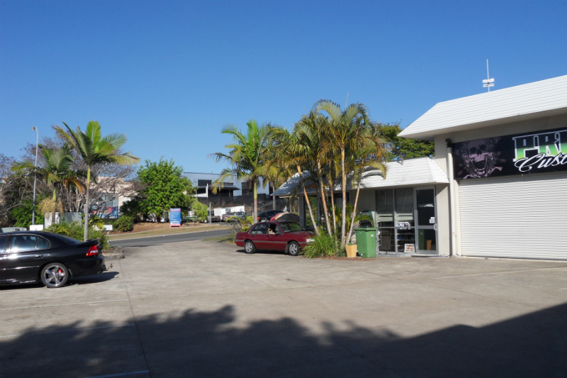 The Best Value Showroom/Warehouse In Southport In The Best Location Picture 3