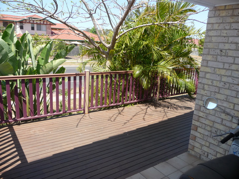 UNIQUE 2 BEDROOM + FAMILY ROOM DUPLEX. OPEN THIS WEEKEND. SEE TIMES BELOW Picture 2