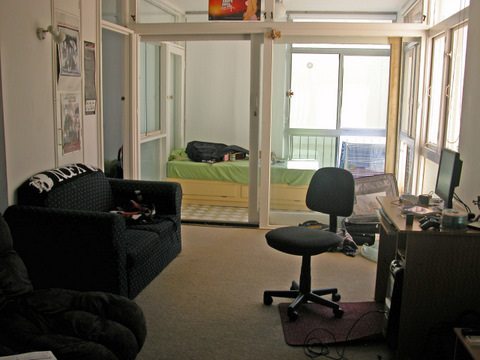 THE HEART OF SURFERS PARADISE Picture 3