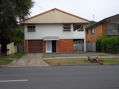Contract Crashed! 5 Beds Highset Home in Boom Suburb. Open this Weekend! Picture 1