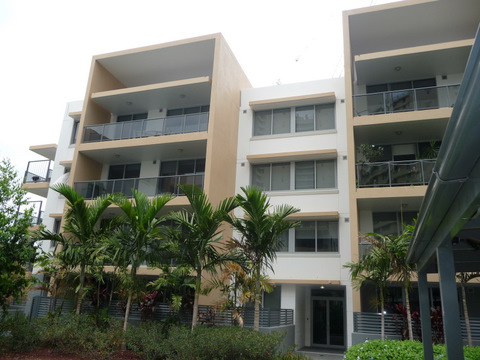 LOOK AT THIS! ABSOLUTELY AS NEW 2 BEDROOM UNIT - BEAUTIFULLY PRESENTED, QUIET & PEACEFUL Picture 1