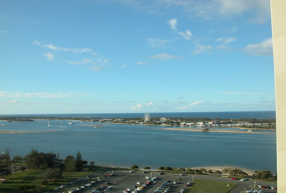 FOR THOSE WHO WANT THE BEST IN FIVE STAR LIVING Picture 1