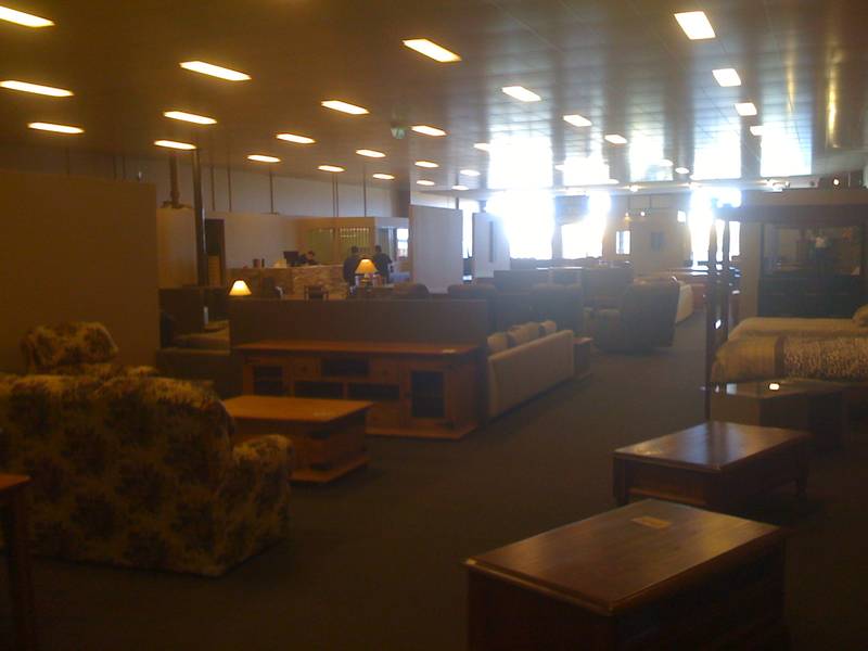 Calling All Major Retailers To Hoppers Golden Mile. Picture 3