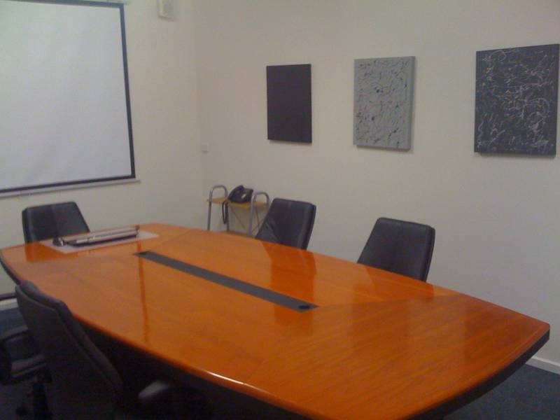 Office with warehousing Picture 3