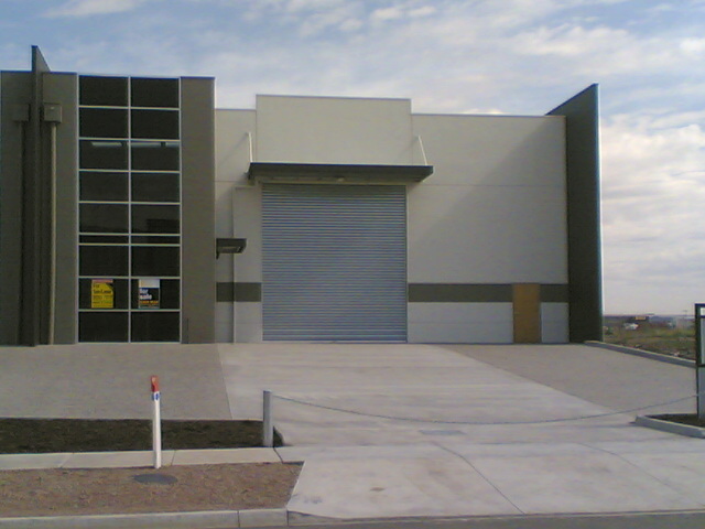 ONLY TWO LEFT Picture 2