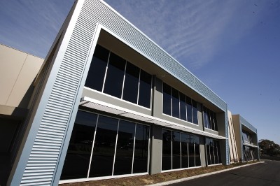 State-of-the-Art Office/Warehouse Picture